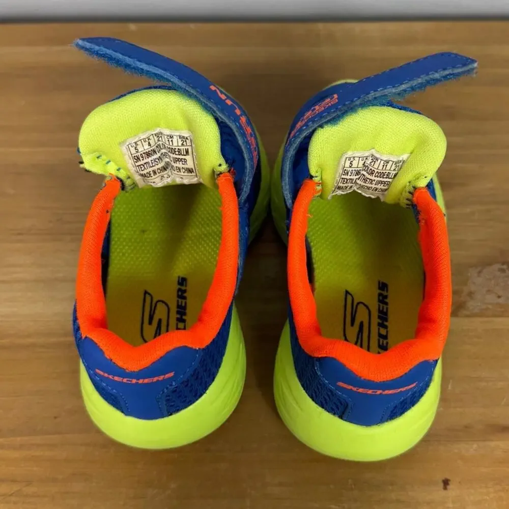 Skechers Go Run Baby Sneaker in Blue Toddler/Walker Size 5